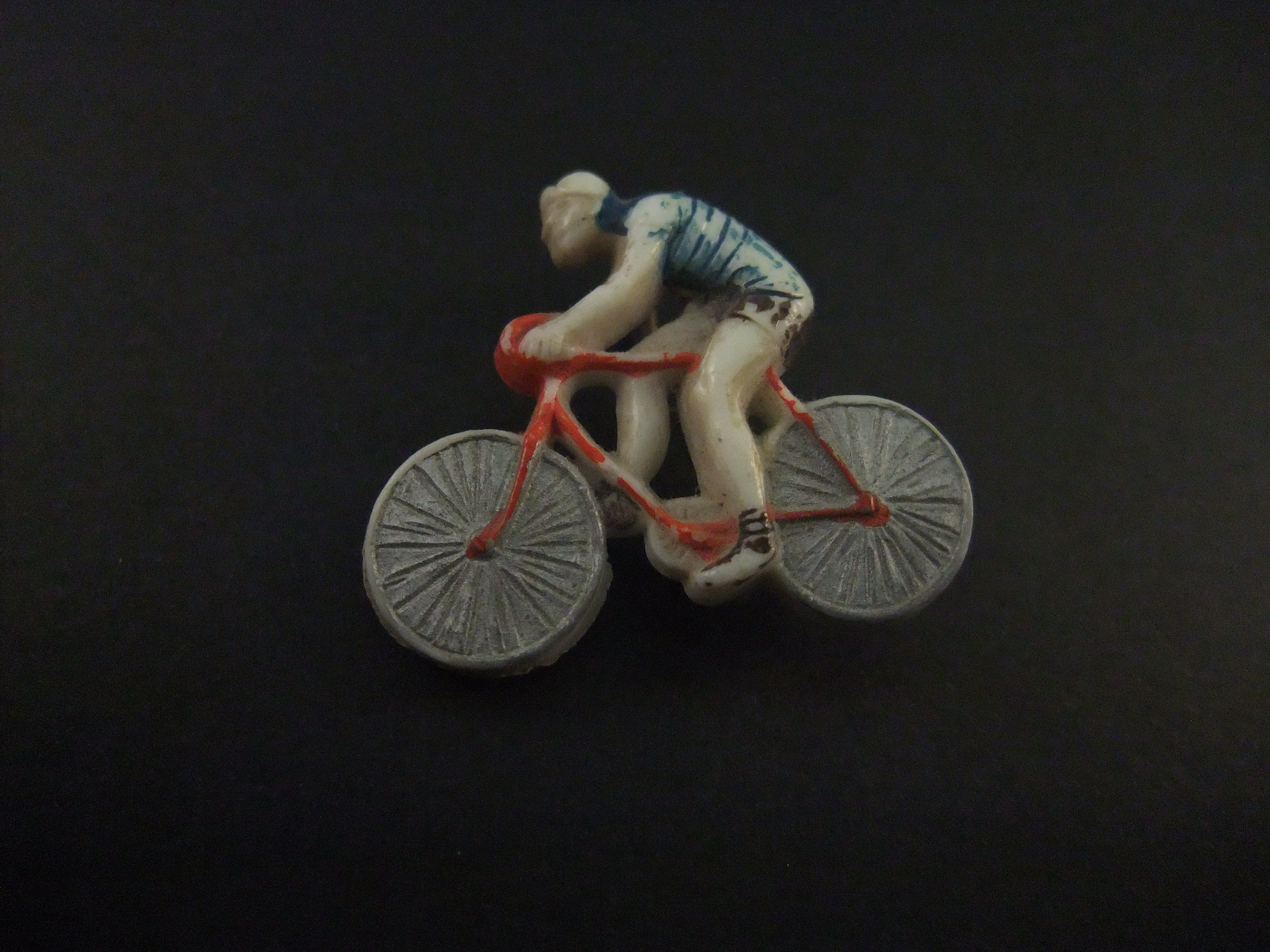 Wielrenner op de racefiets ( rood)